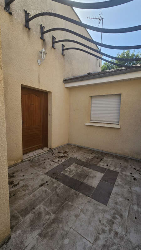 Maison à LE DORAT