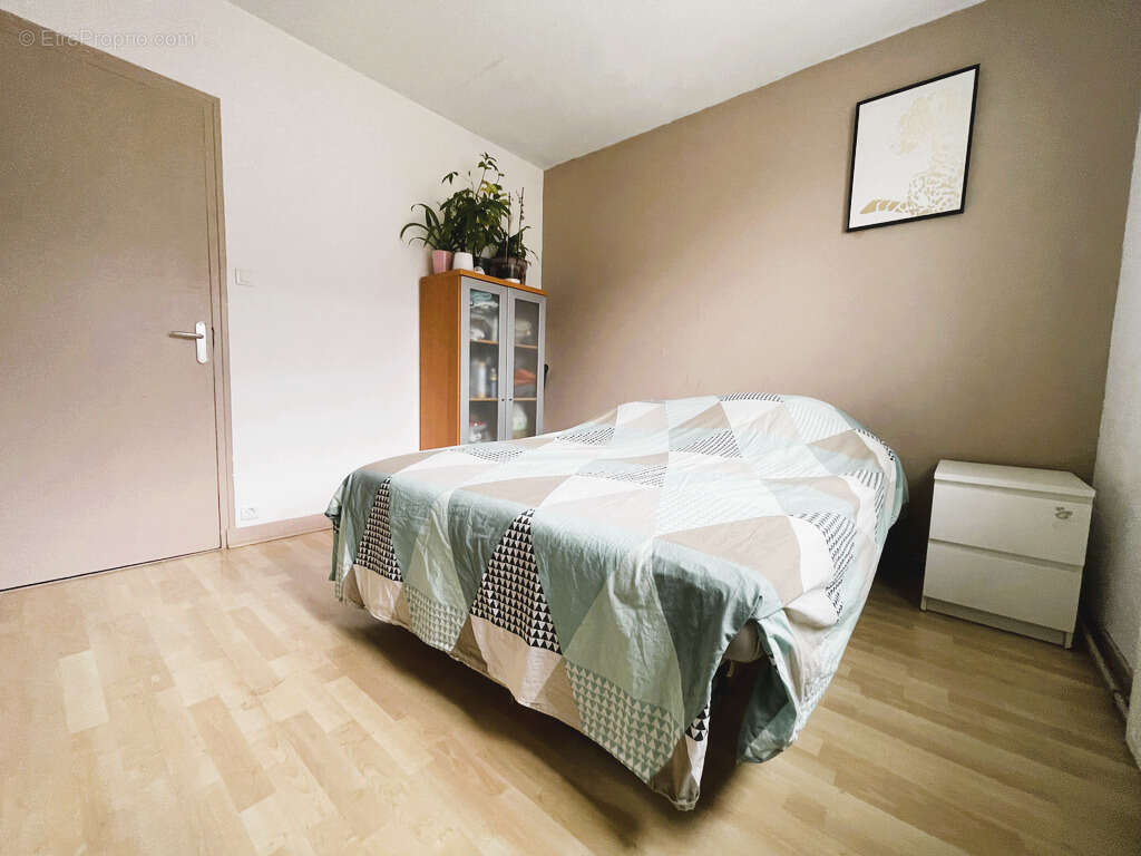 Appartement à FONTAINE