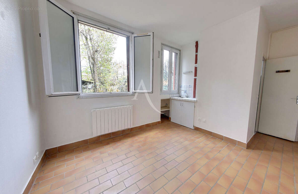Appartement à LE PERREUX-SUR-MARNE