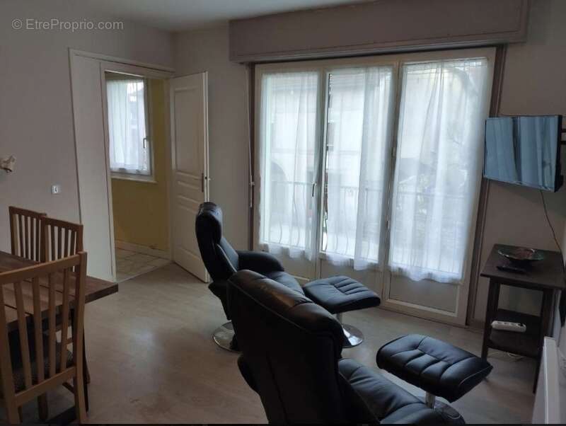 Appartement à BAINS-LES-BAINS