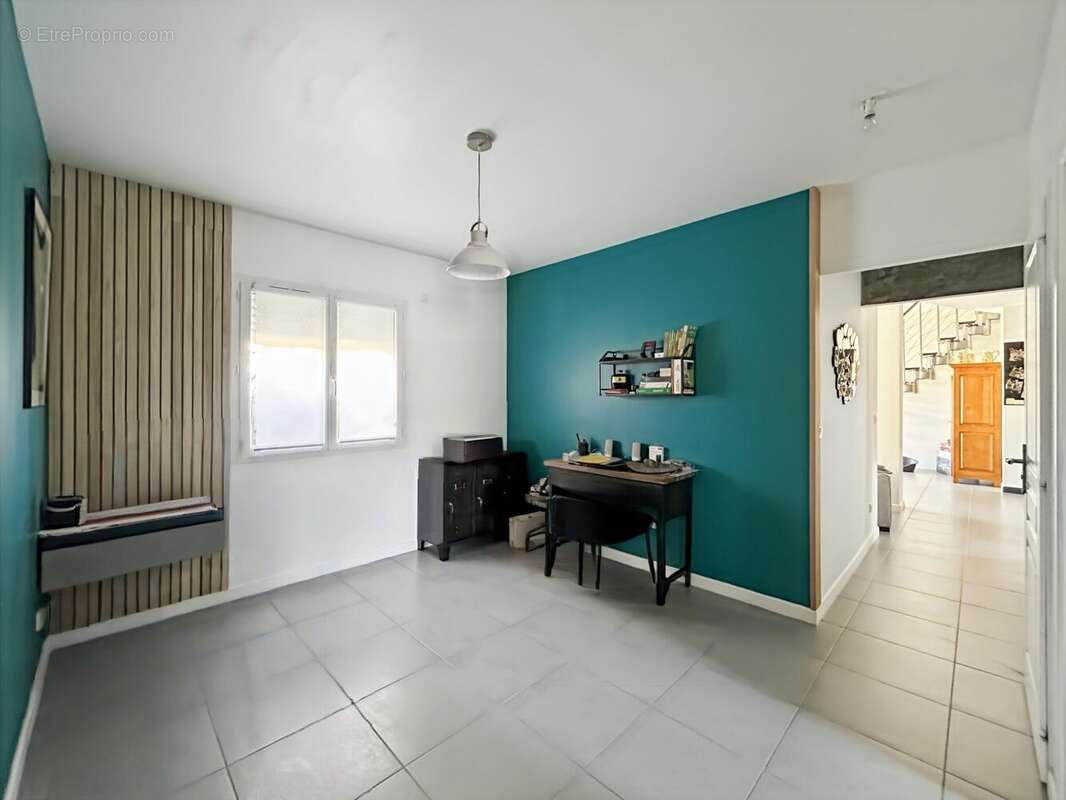 Maison 124 m² à L'isle-Jourdain  - photo 7