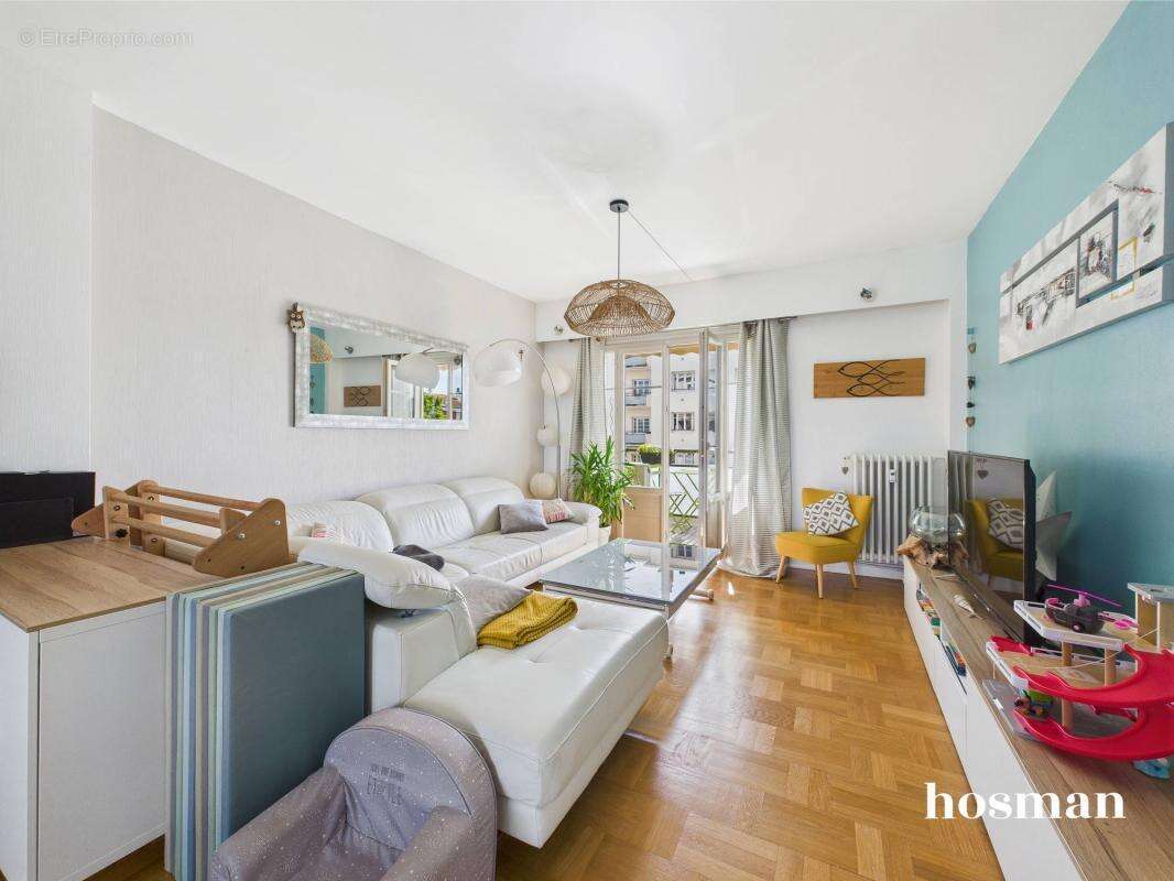 Appartement à TASSIN-LA-DEMI-LUNE