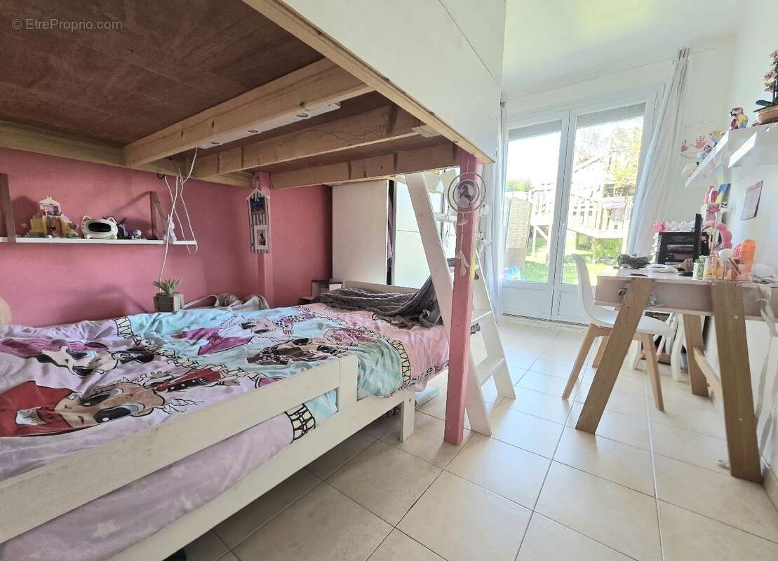 Maison à OTHIS
