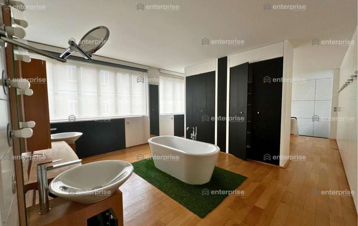 Exclusivité - loft bureaux à vendre – 350 m² – amiens centre ville – jardin & parkings - photo 8