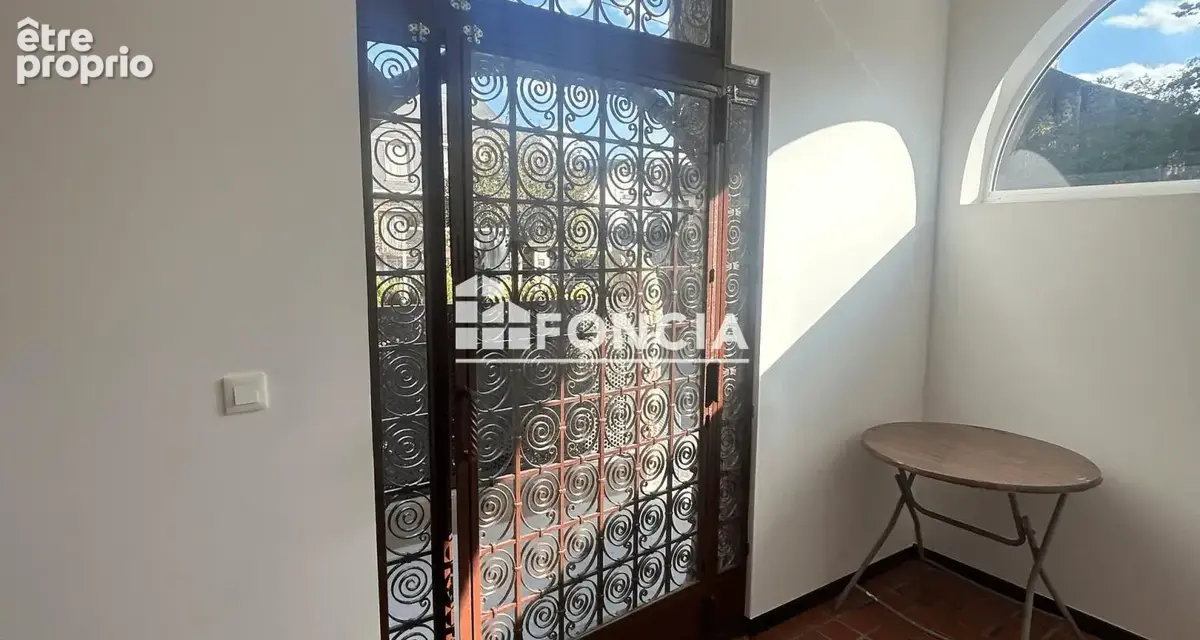 Appartement t2 clichy sous bois limite le raincy - photo 3