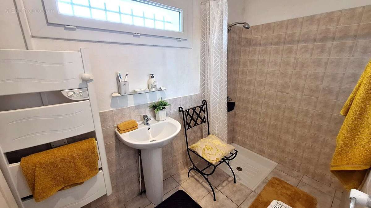 Charmante maison en pierre exposée sud avec vue dégagée - photo 10