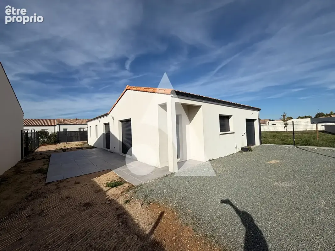 Photo Maison à La Creche au prix de 265 000€