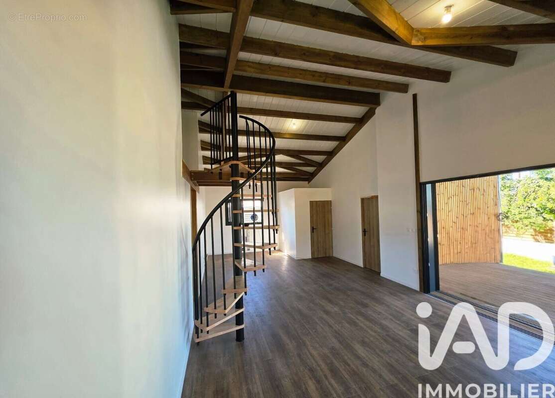 Photo 2 - Maison à LE TAMPON