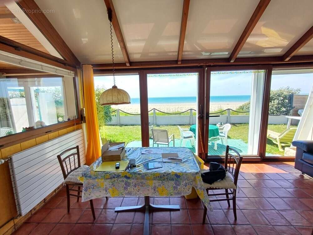 Très agréable maison en front de mer. - photo 2