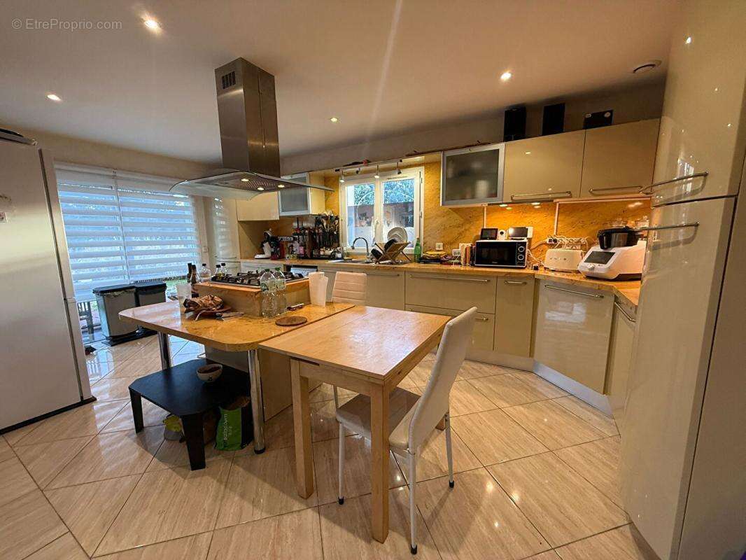 Maison à COULOUNIEIX-CHAMIERS