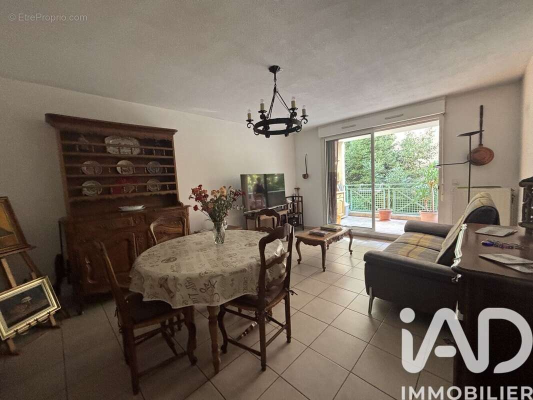 Photo 3 - Appartement à SALON-DE-PROVENCE
