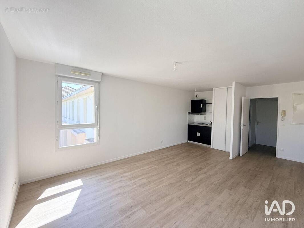 Photo 1 - Appartement à SENS