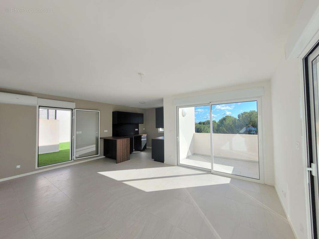 Appartement à SAUSSET-LES-PINS