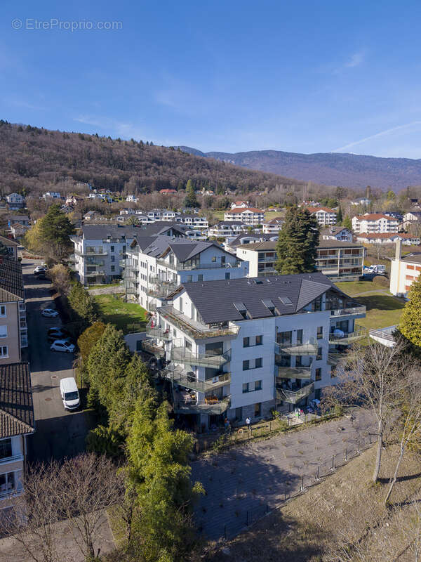 Appartement à DIVONNE-LES-BAINS