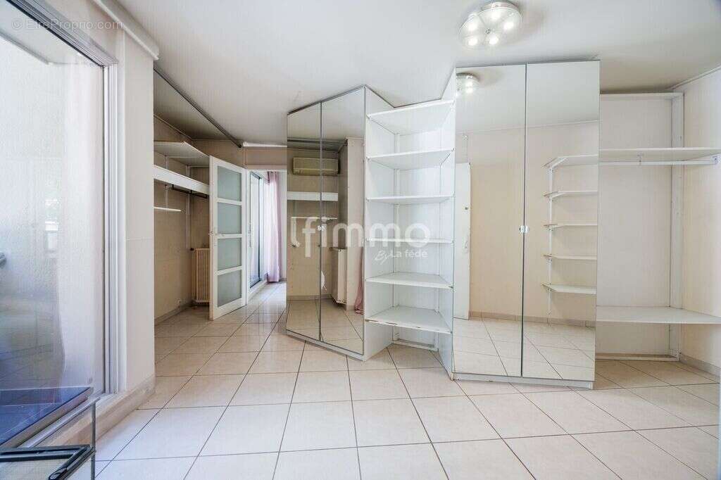 Marseille 6ème / Appartement 145m2 / 5 pièces - photo 7