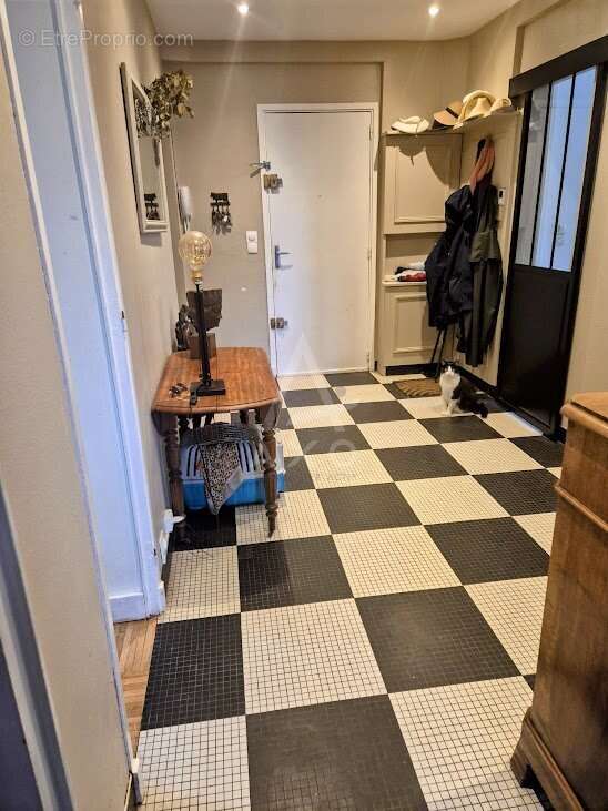 Appartement à BORDEAUX