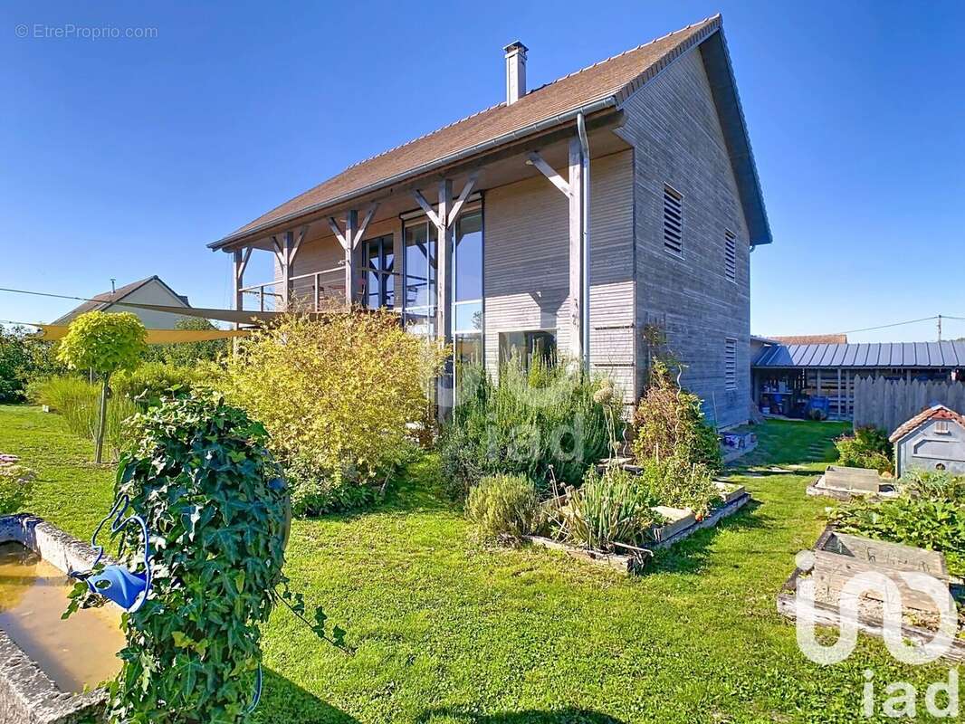 Photo 4 - Maison à CORROY