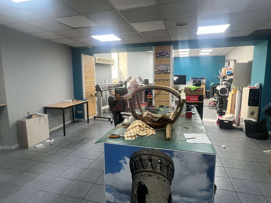 Commerce à SAINT-AMBROIX