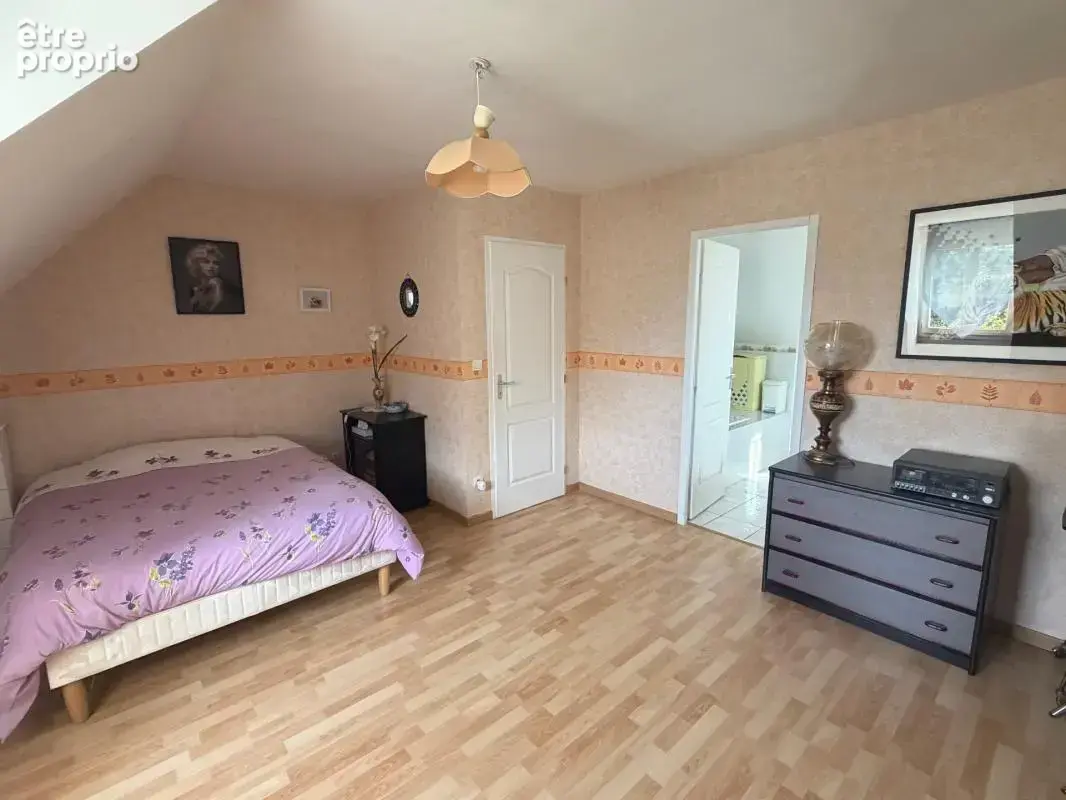 Maison 6 pièces + dépendance aménagée - photo 7