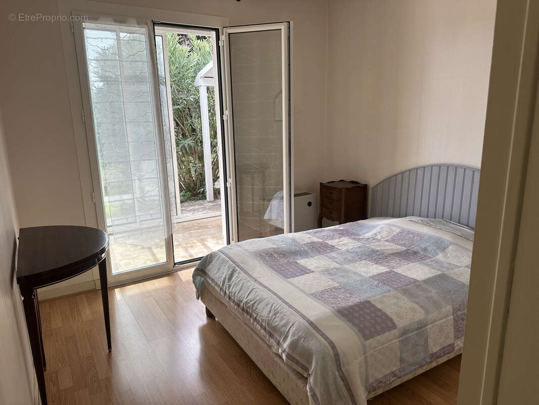 Maison à GENSAC-LA-PALLUE