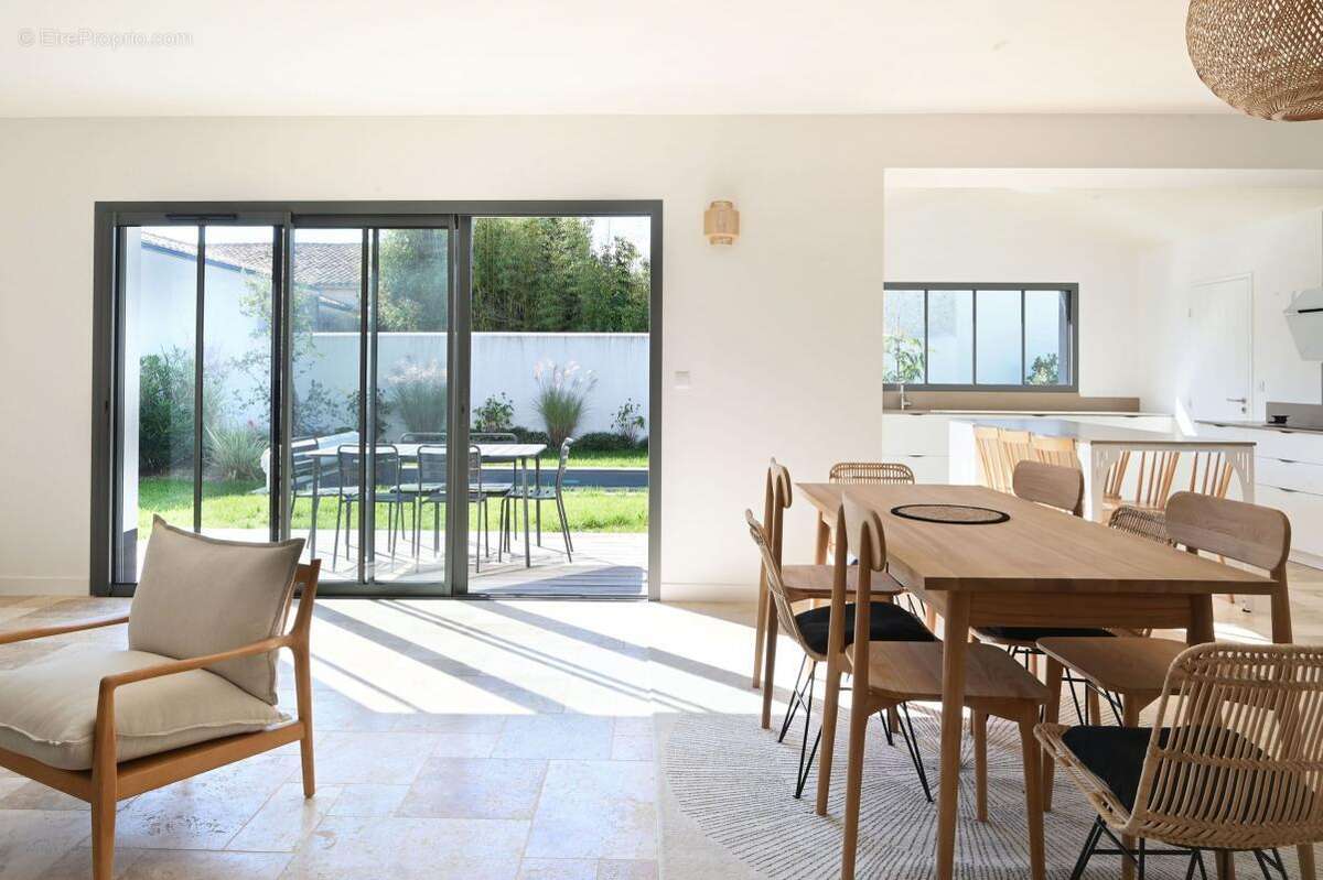 Maison à SAINT-MARTIN-DE-RE