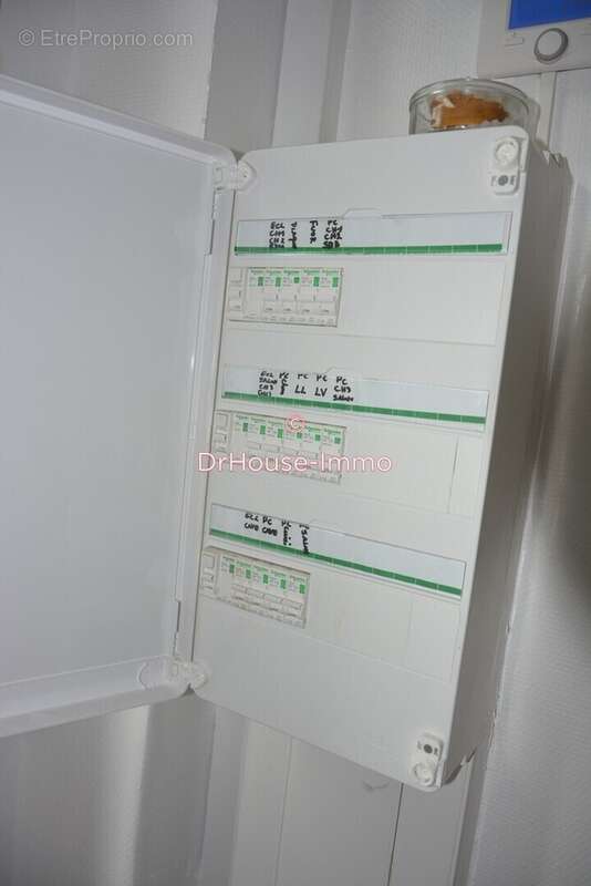 Maison à COUSSAC-BONNEVAL