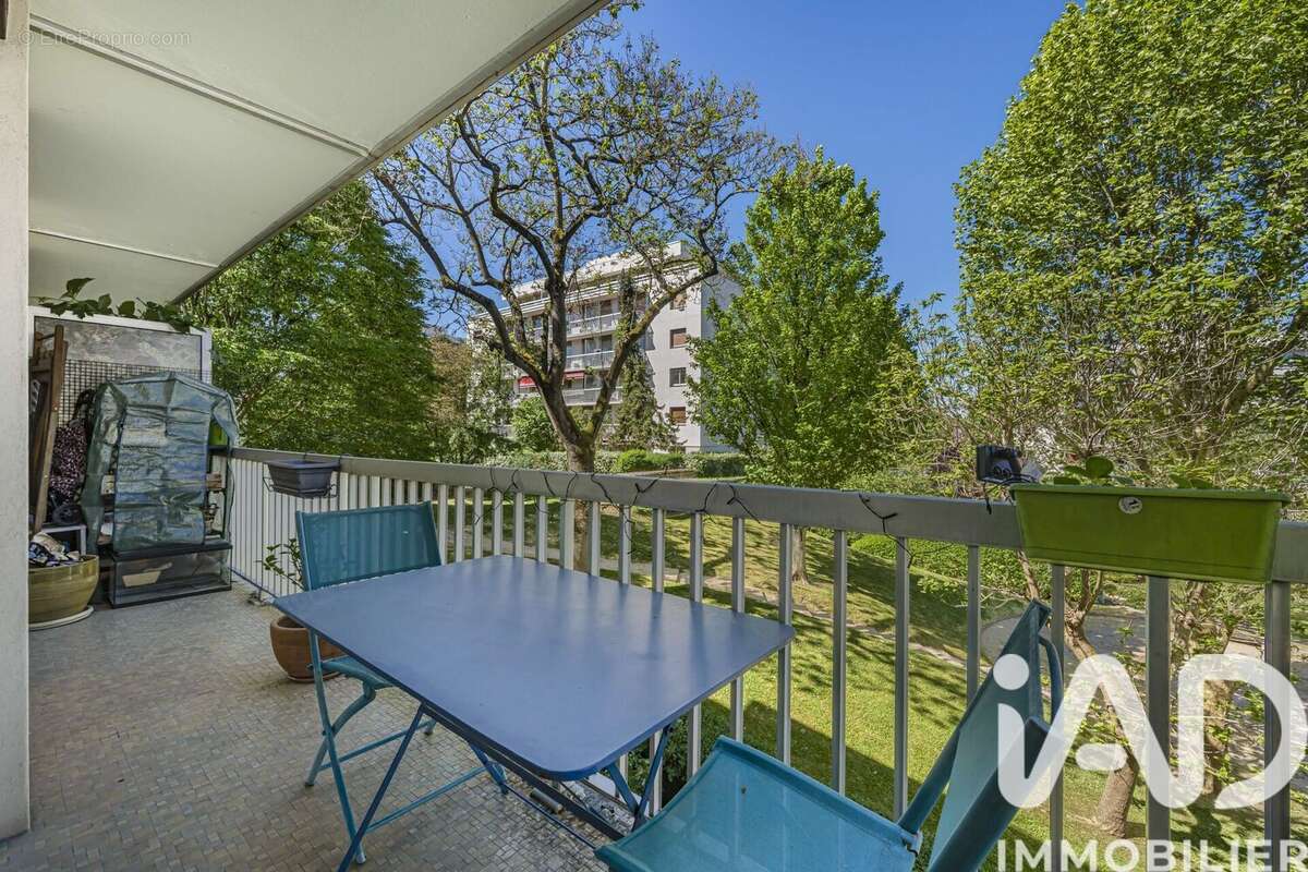 Photo 9 - Appartement à RUEIL-MALMAISON