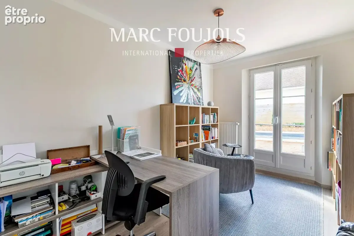 Maison familiale avec piscine et jardin plein sud - photo 13