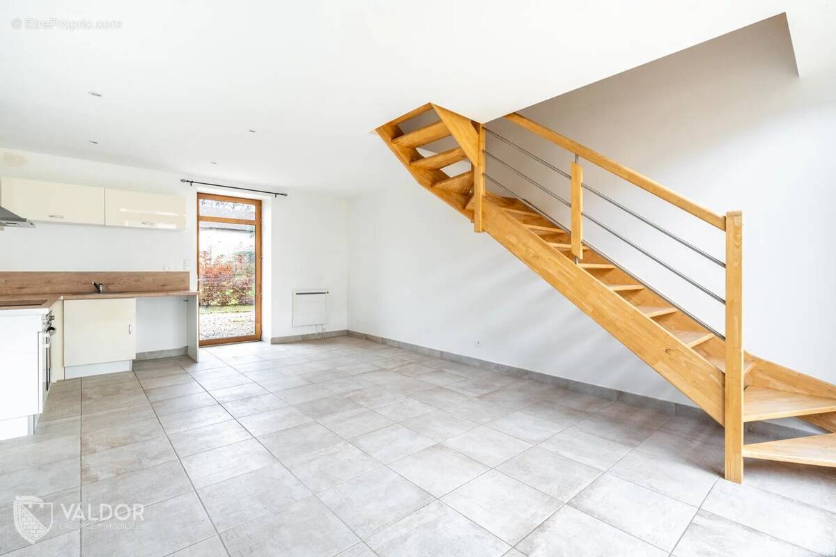 Appartement à ARNAS