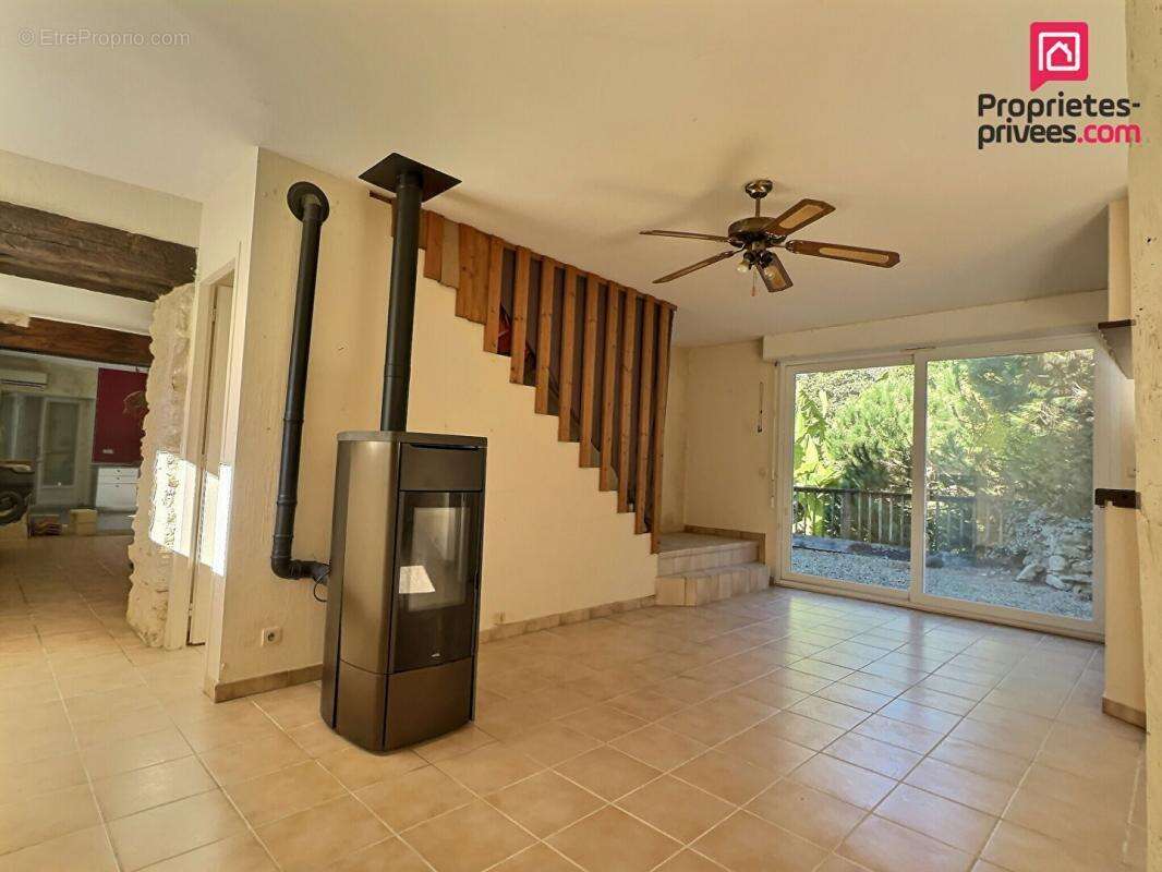 Maison à LANDERROUET-SUR-SEGUR