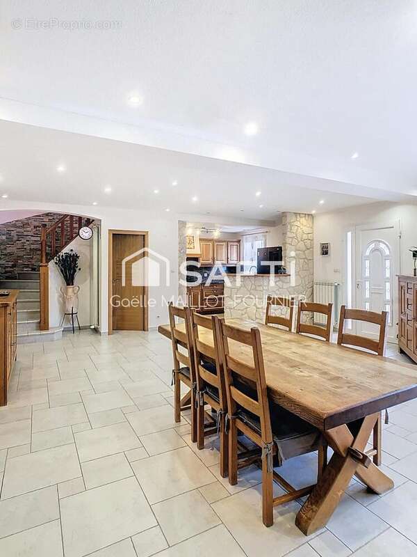 Photo 5 - Maison à SAINT-LAURENT-DE-CERDANS