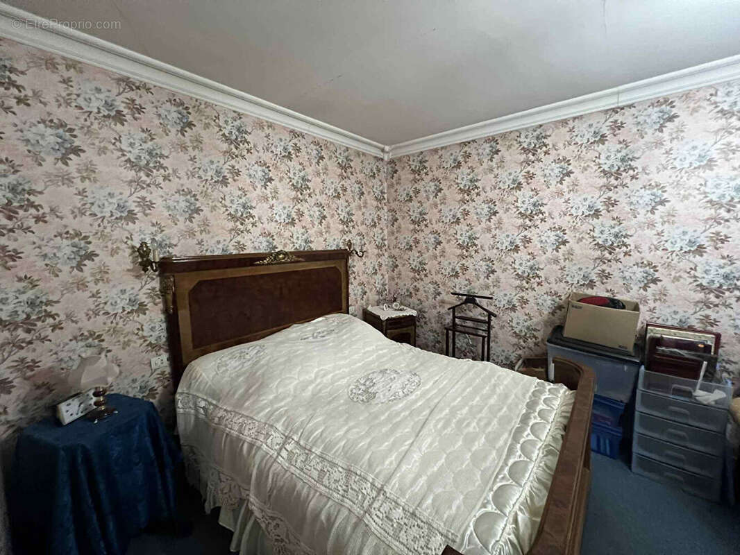 Maison à ORIGNY-SAINTE-BENOITE