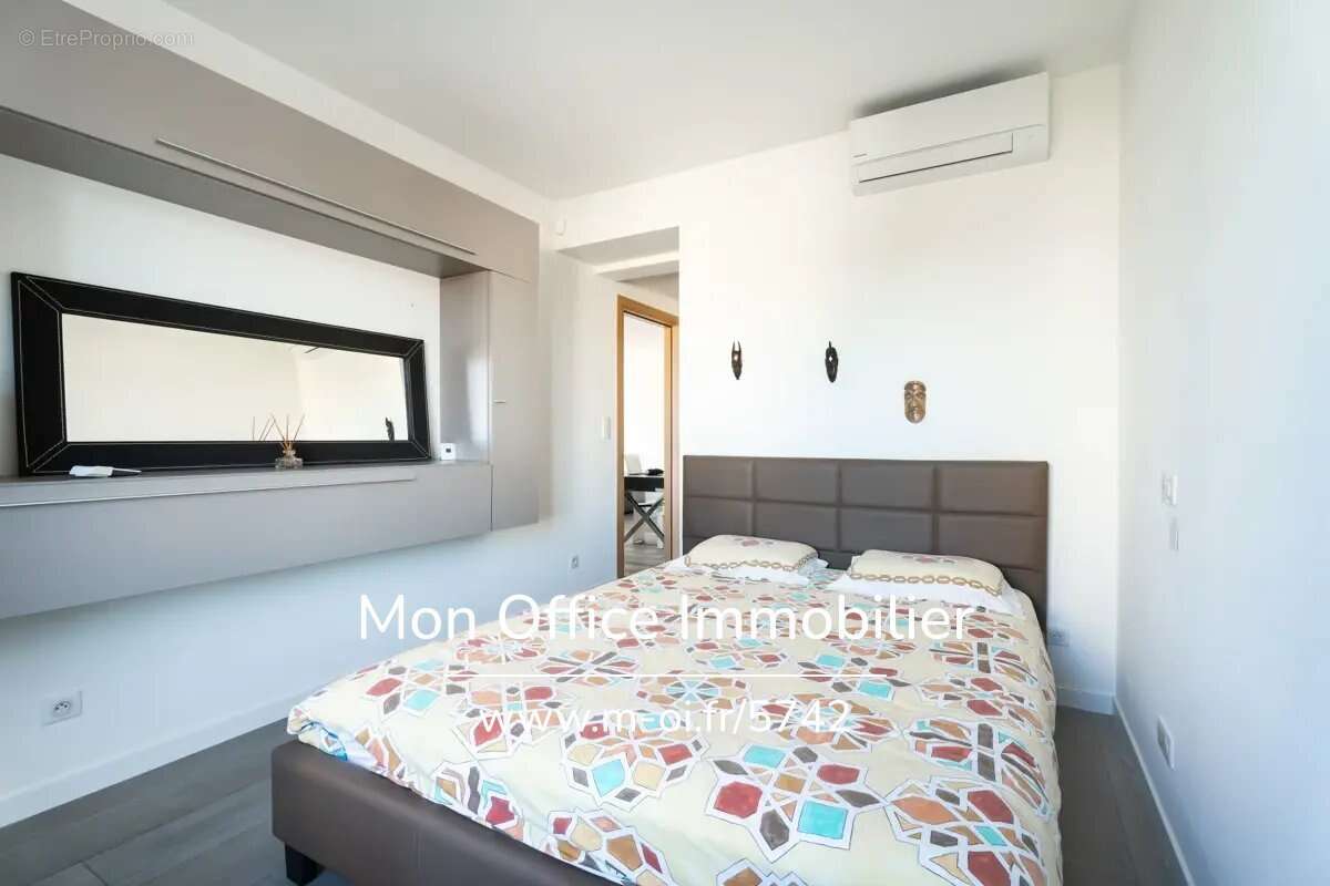 Appartement à CARRY-LE-ROUET