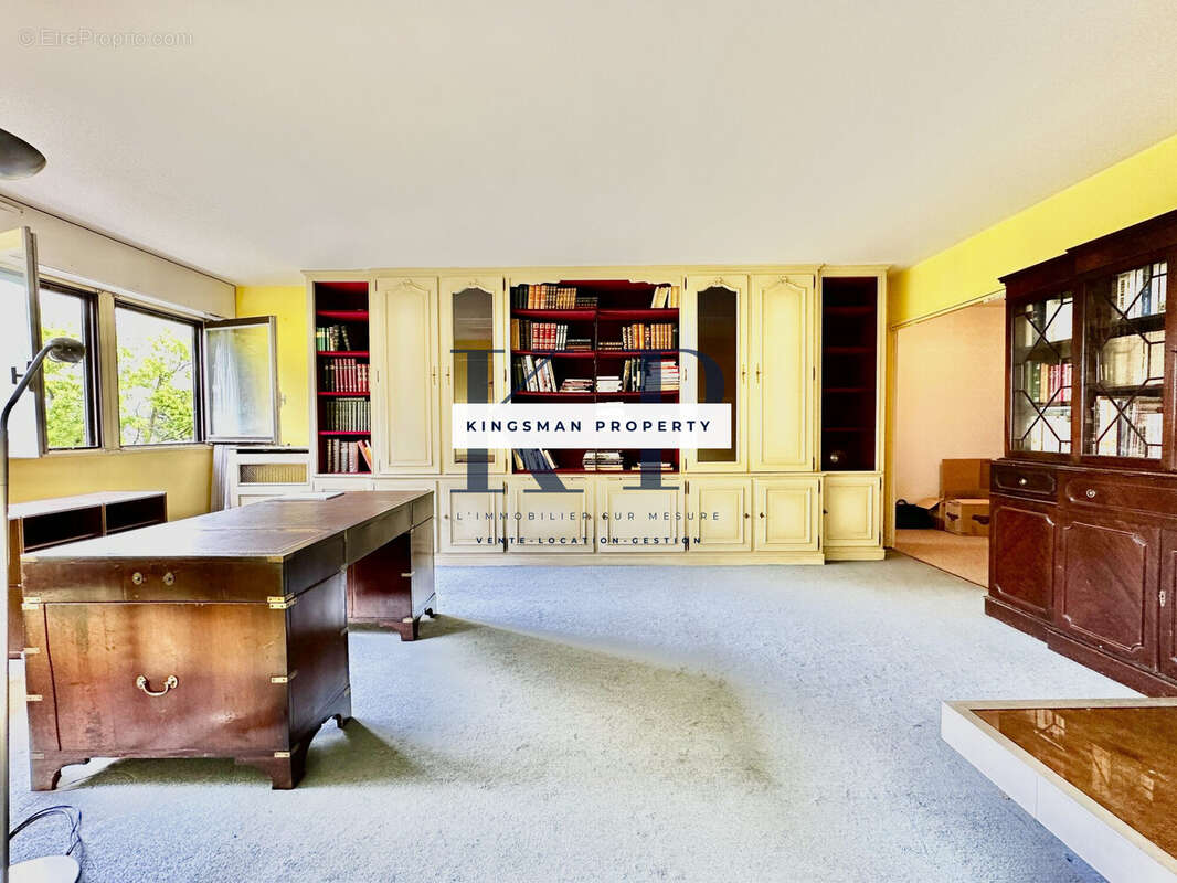 Appartement à PARIS-20E