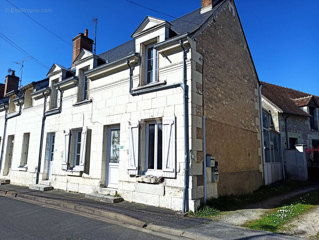 Maison à NOYERS-SUR-CHER