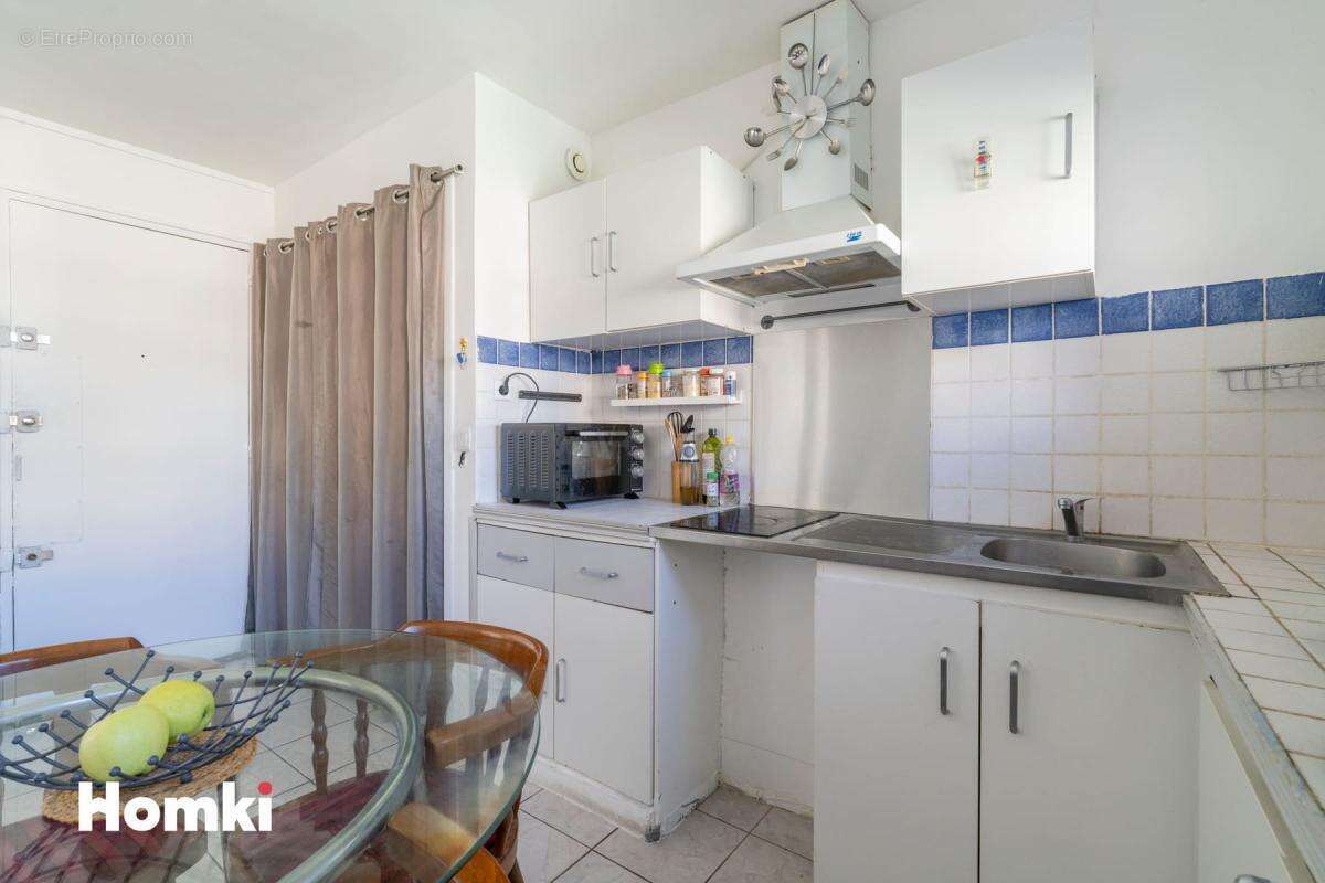 Appartement à MARSEILLE-7E