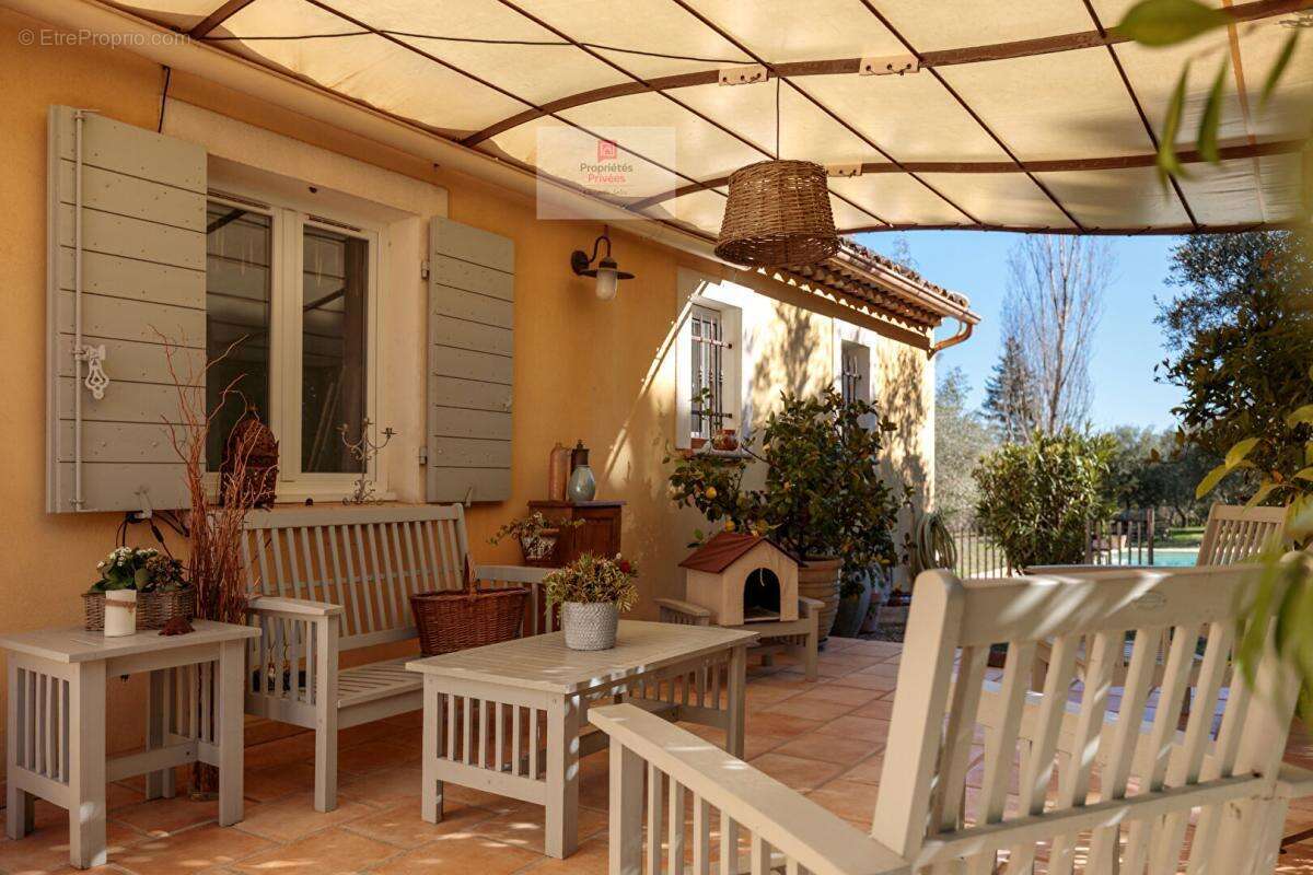 Maison à FAYENCE