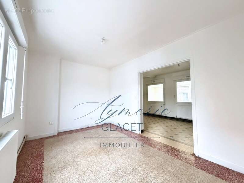 Maison à DOUCHY-LES-MINES