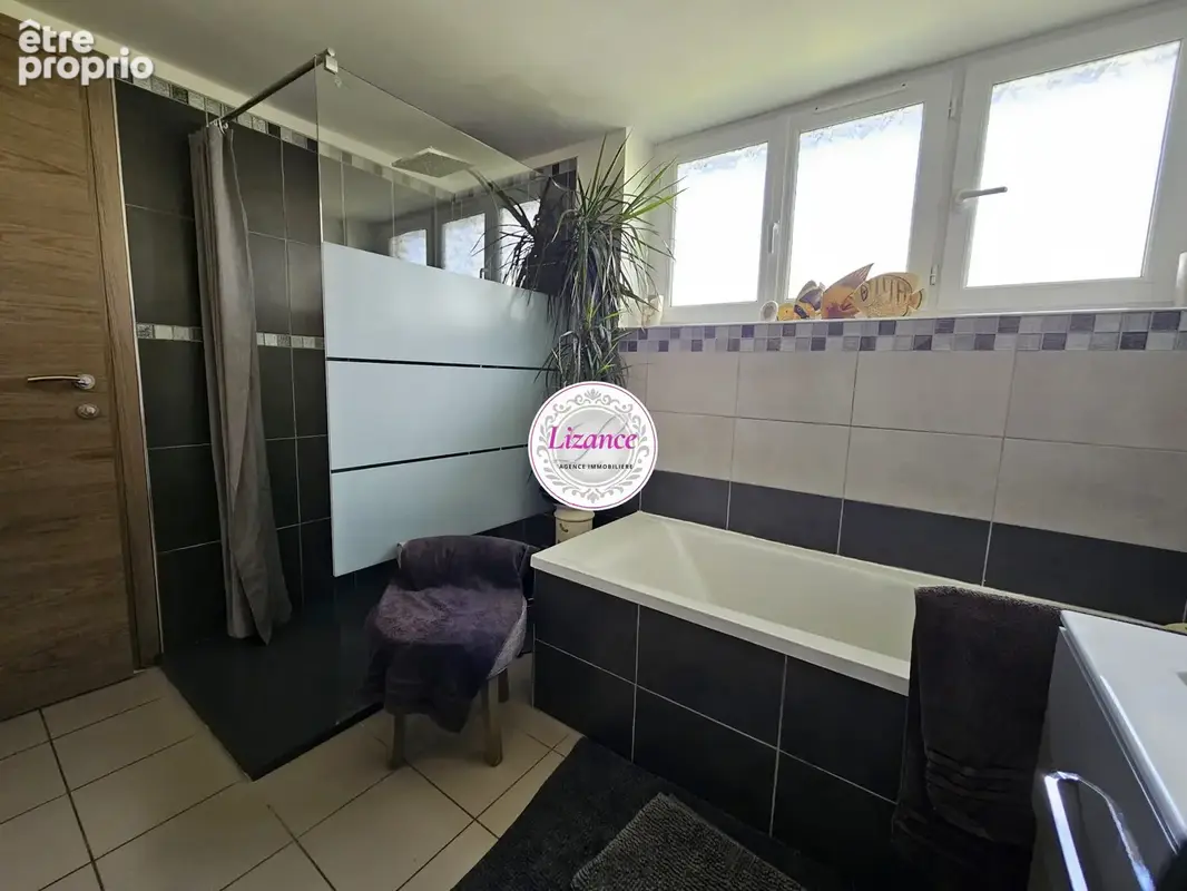 Maison 8 pièces 223 m² à vendre à Ecoust-Saint-Mein (62128) - photo 8