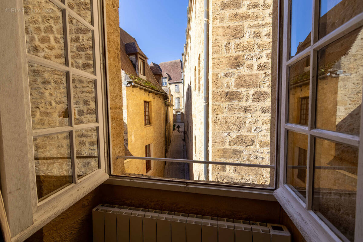 Appartement à SARLAT-LA-CANEDA