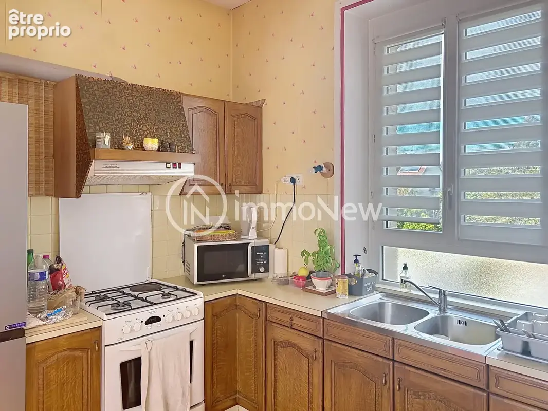 Belle maison des annees 1920  de 97 m2 environ sur terrain 695 m2 - photo 5