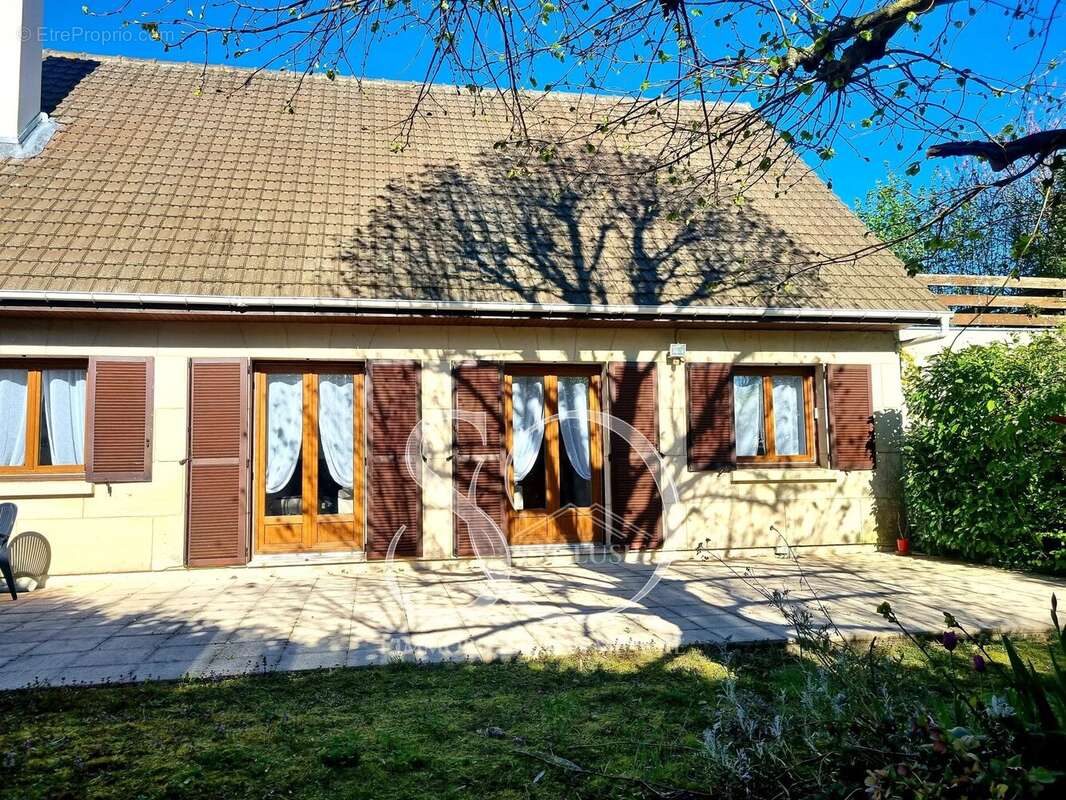 Maison à VILLENNES-SUR-SEINE