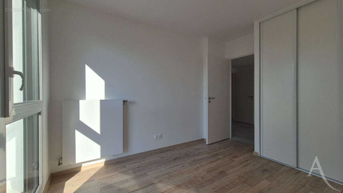 Appartement Eybens 3 pièce(s) 68.85 m2 - photo 8