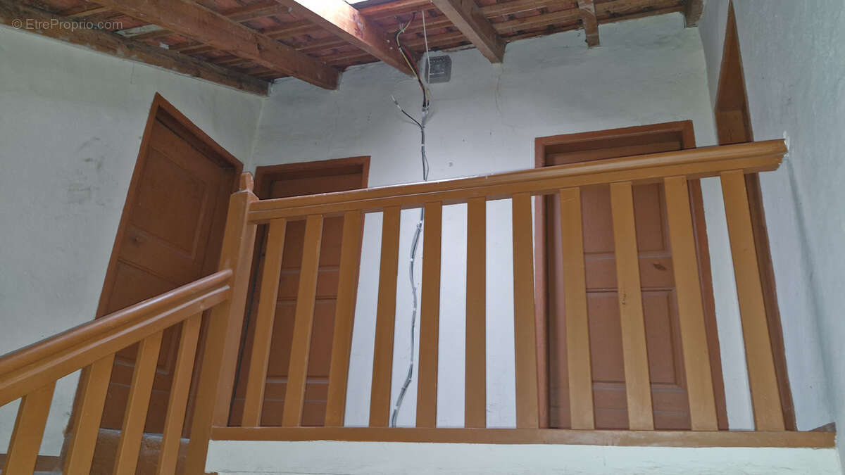 Appartement à CORTE