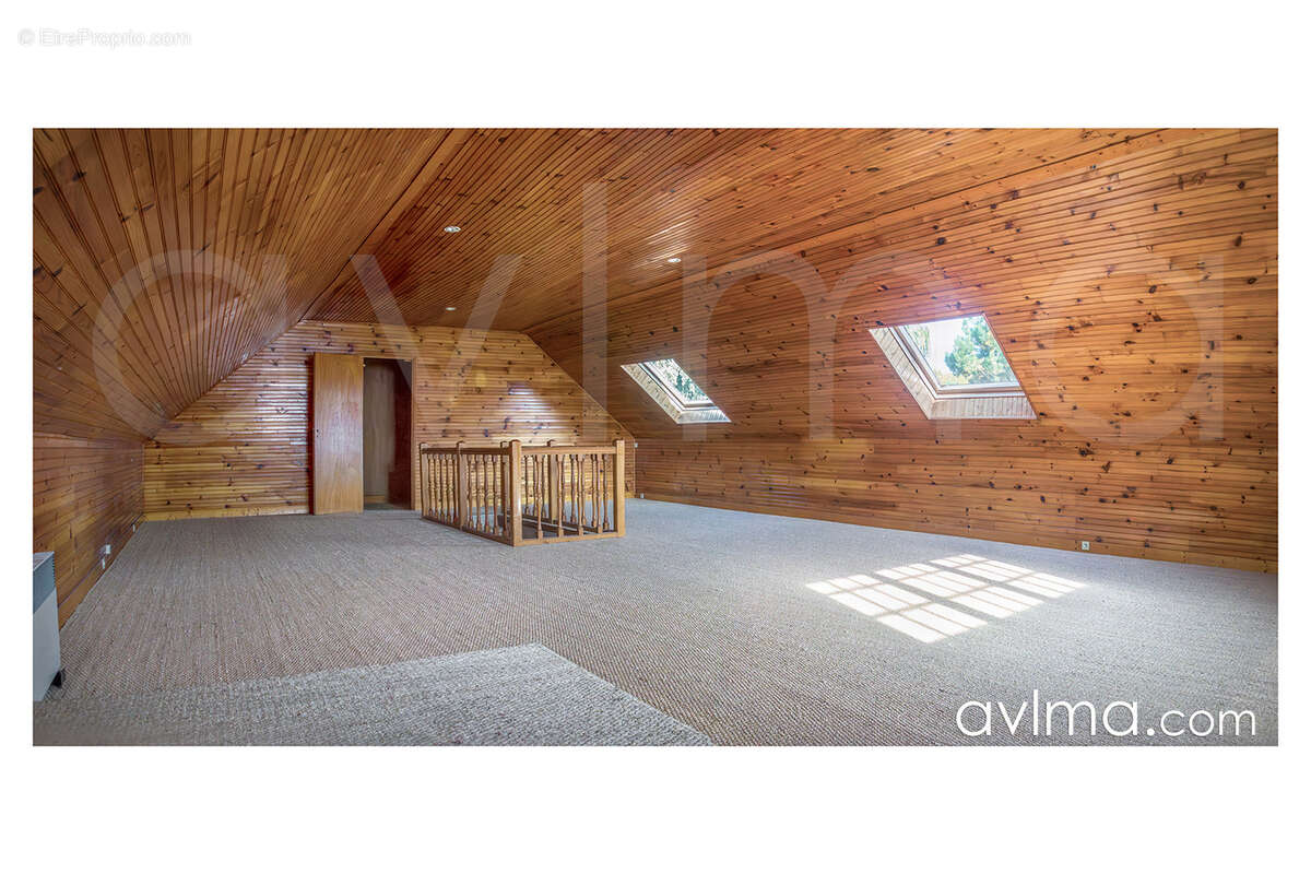 Maison à FEUCHEROLLES