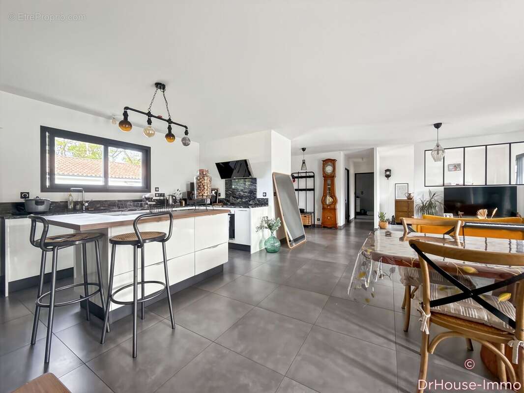 Maison à SAINT-JEAN-DE-MARSACQ