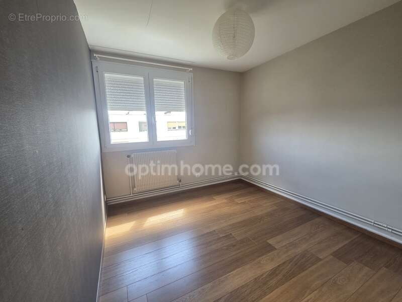 Appartement à BELLEVILLE-SUR-MEUSE