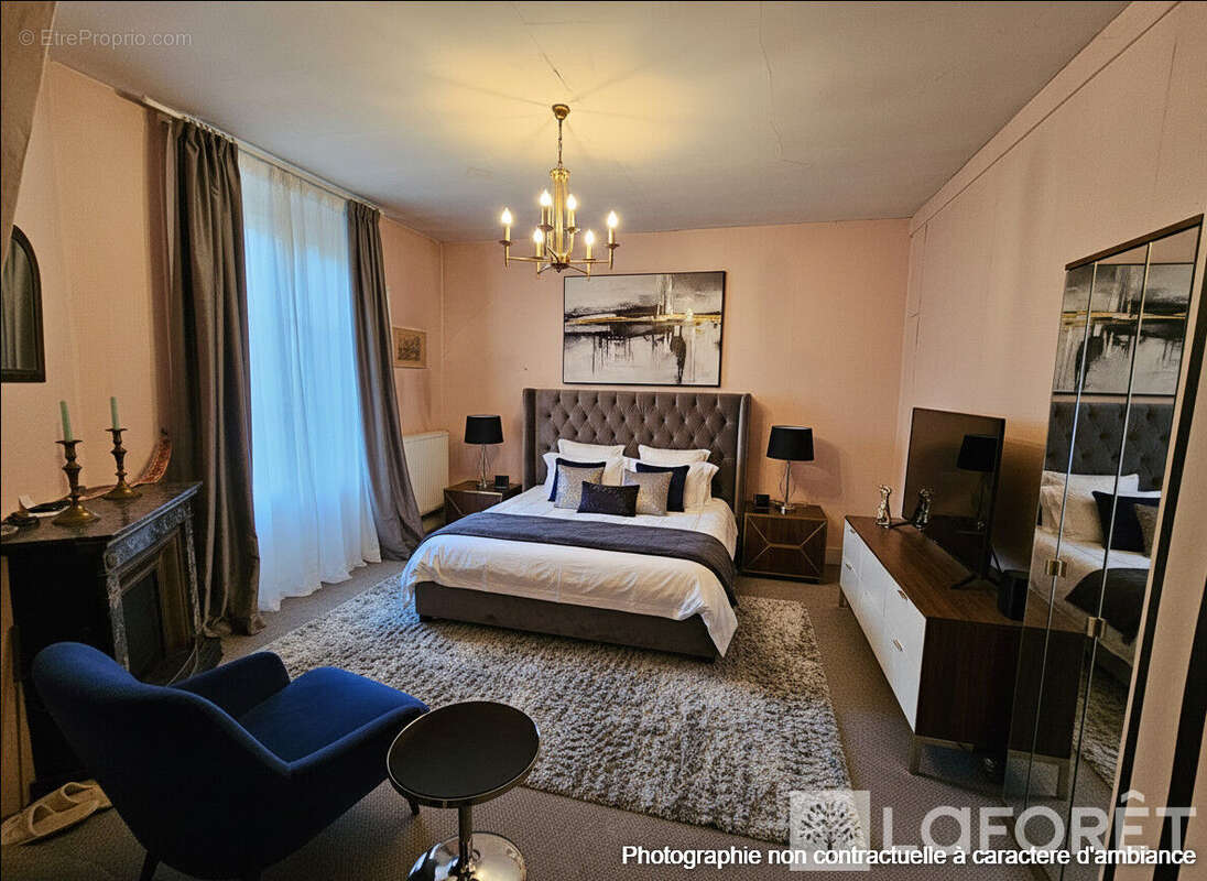 Maison à CONFLANS-SUR-SEINE