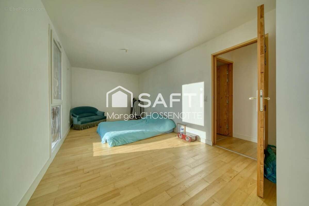 Maison 119 m² à Sainte-Meme  - photo 8