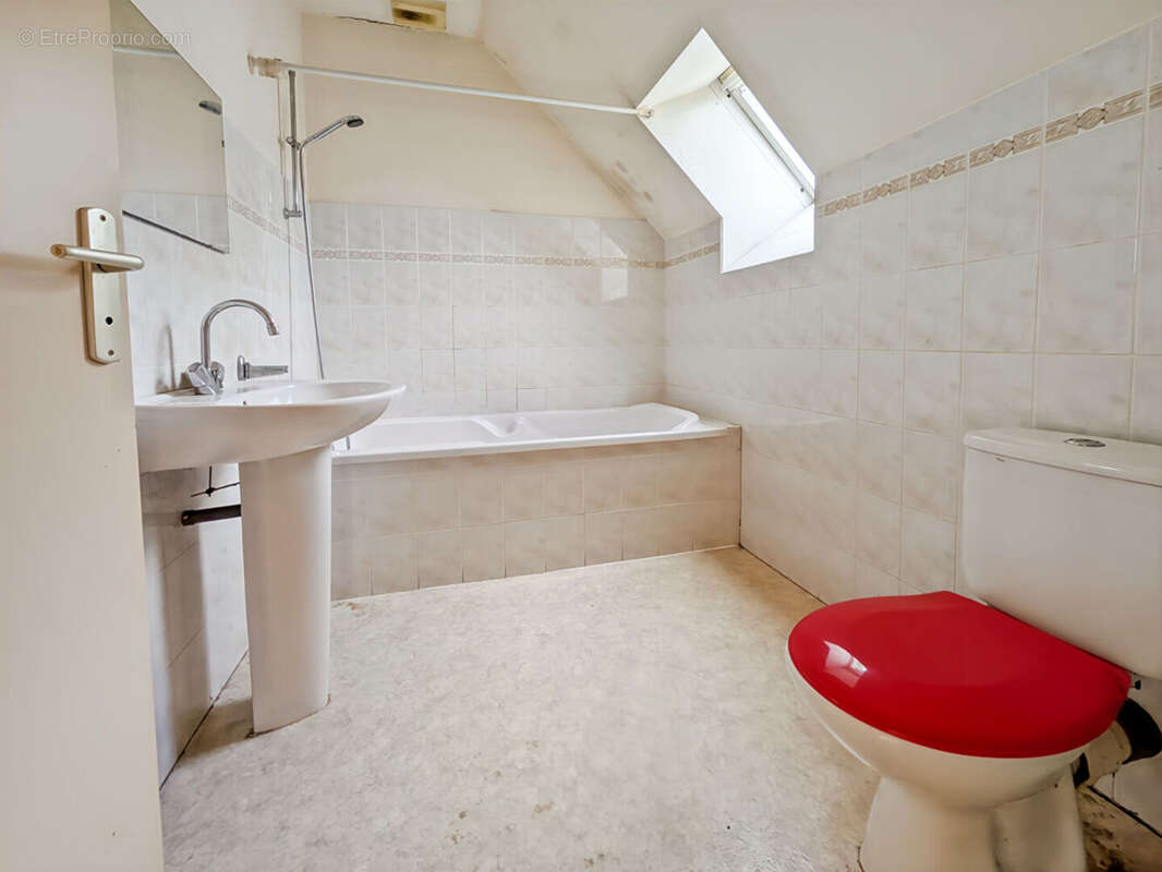 A vendre Maison en pierre à Chauvigné  81 m2 en campagne - photo 13